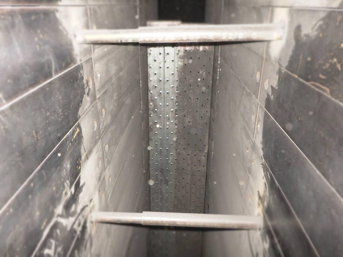 釜口材 取替 写真1